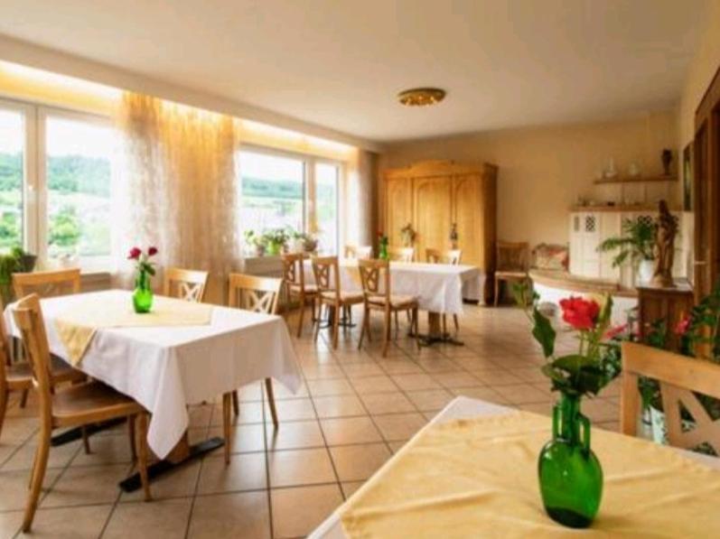 Chateau-De-La-Moselle Kinheim Екстер'єр фото