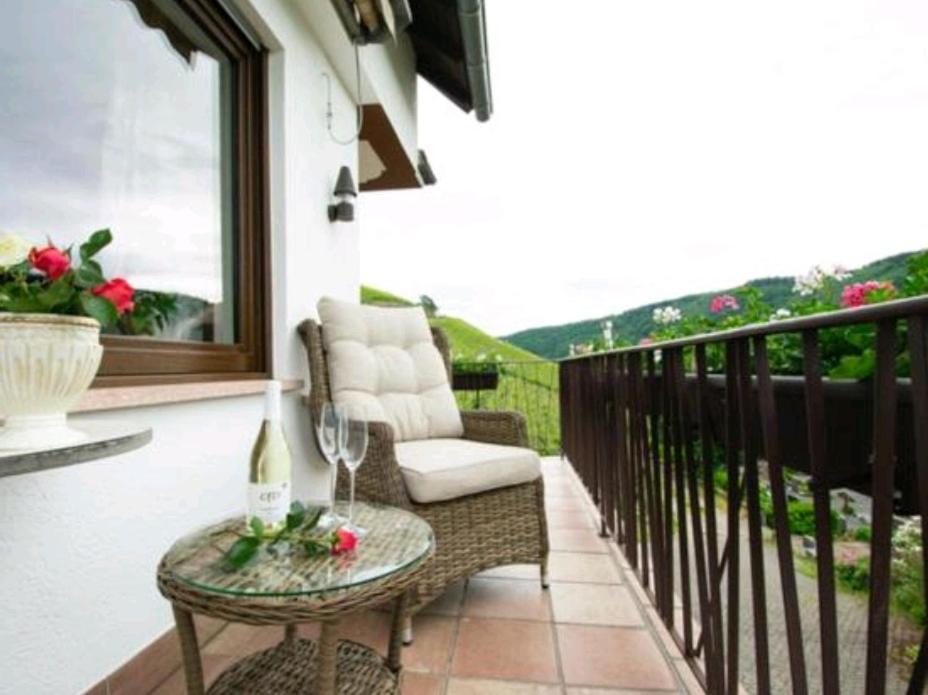 Chateau-De-La-Moselle Kinheim Екстер'єр фото